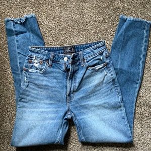 Abercrombie & Fitch || jeans